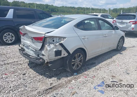 2017 Hyundai Elantra Se z USA, uszkodzony, nr VIN 5NPD84LFXHH107914